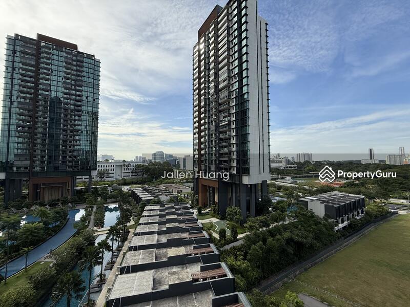 Condominium for Sale: D05, 117280
