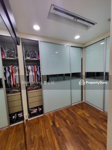 C.H.E.A.P. Freehold Bungalow with Pool and Lift