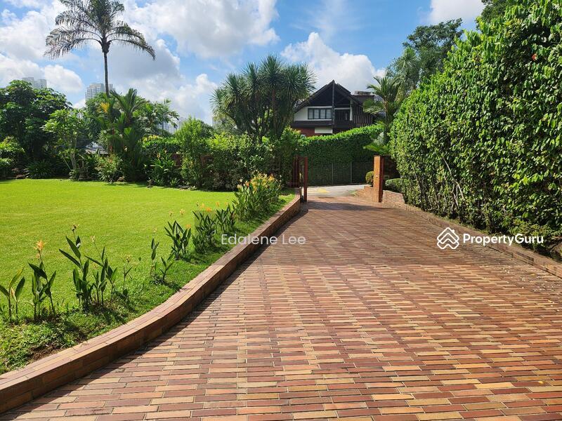 Prop-GPT: Bungalow - Good Class: D10  Olive Rd, Joan Rd, Belmont Rd
