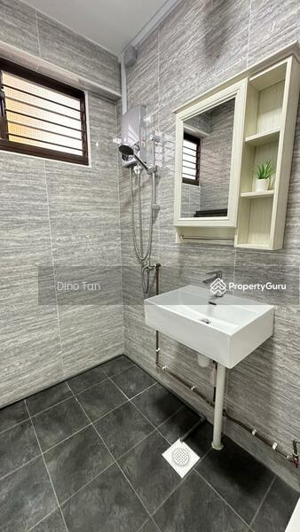 Prop-GPT: HDB Flat: D27 Yishun 816 Yishun Street 81