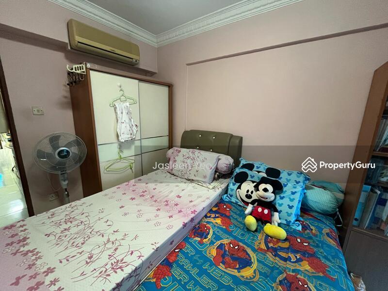 469A Admiralty Drive