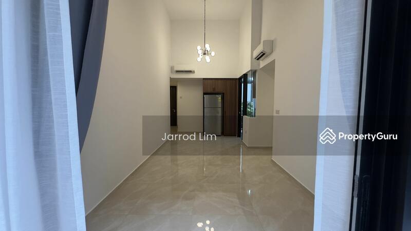 Prop-GPT: Condominium: D21 Upper Bukit Timah Mayfair Gardens