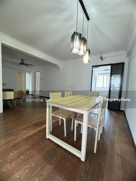 Prop-GPT: HDB Flat: D27 Yishun 841 Yishun Street 81