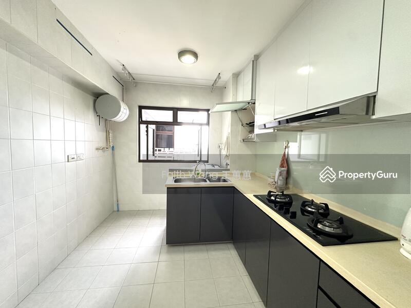 HDB Flat for Sale: D03, 141090