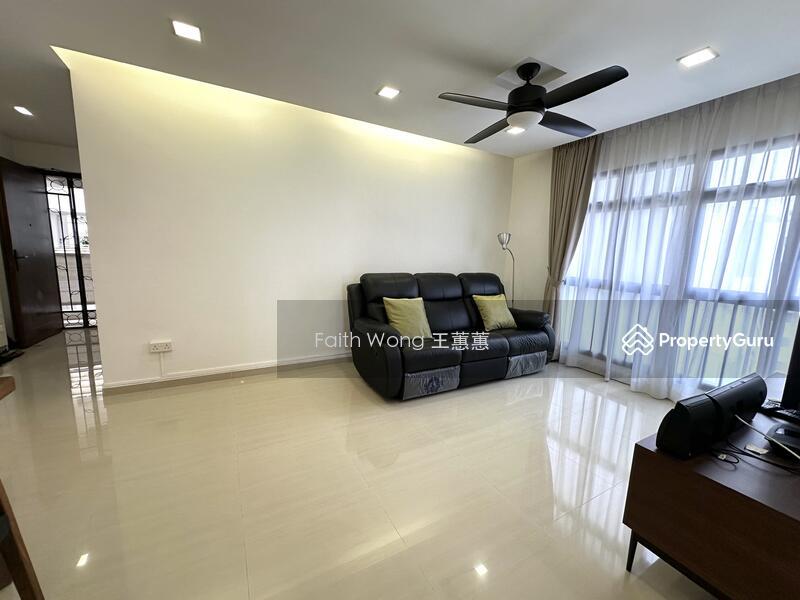 HDB Flat for Sale: D03, 141090