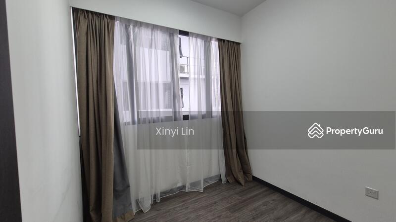 Executive Condominium for Sale: Yishun, D27, 768859