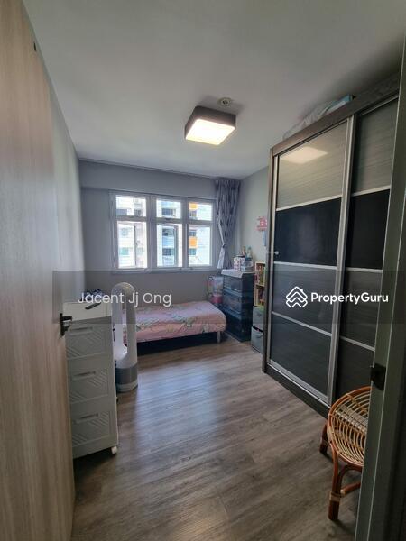 HDB Flat for Sale: Yishun, D27, 762424