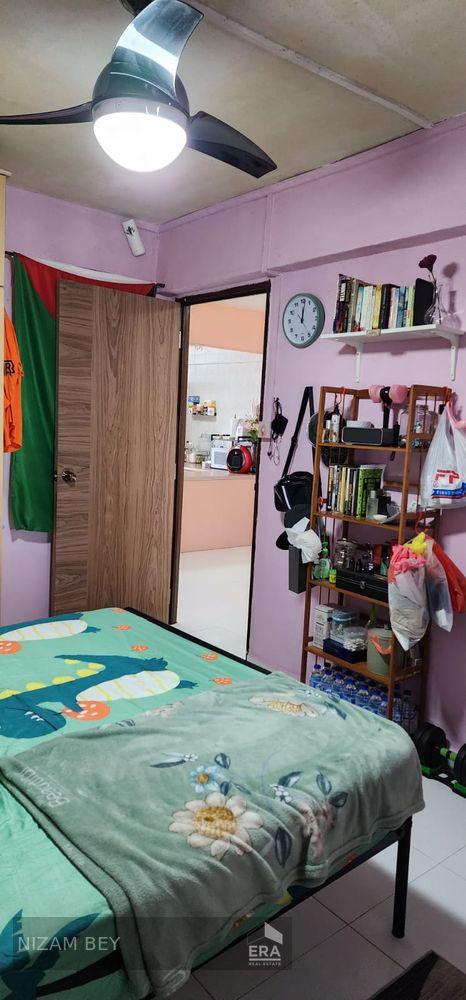 HDB - 2 room for Sale: Yishun Street 11, Yishun, D27, 760124