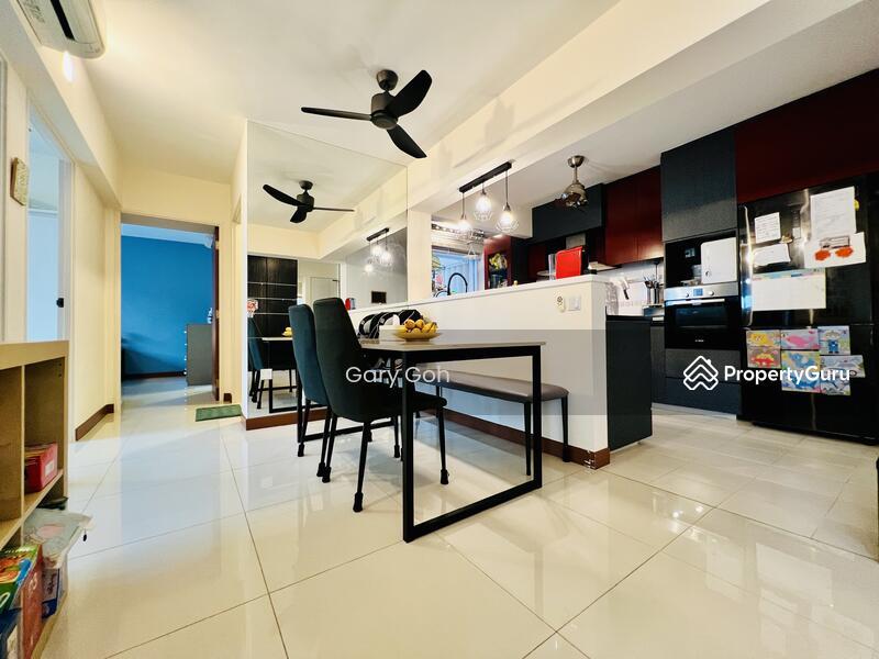 17B MacPherson Residency