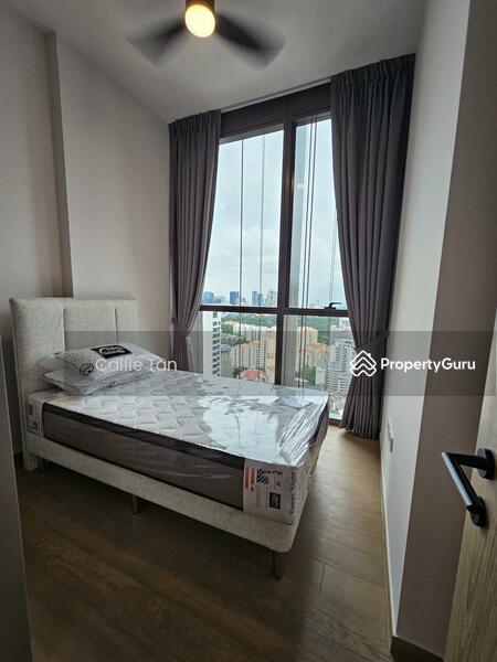 Condominium for Sale: D09, 238432