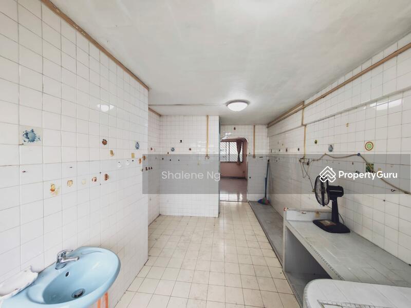 HDB Flat for Sale: Yishun, D27, 760729