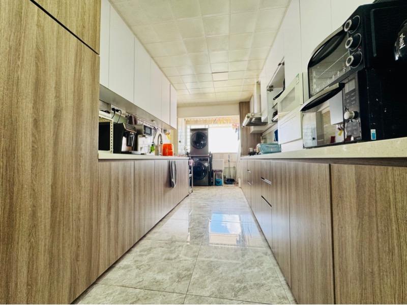 HDB Apartment for Sale: Yishun, D27, 760757