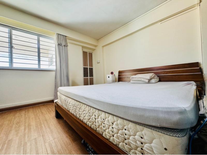 HDB Apartment for Sale: Yishun, D27, 760757
