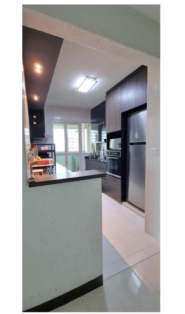 296A Bukit Batok Street 22 HDB Apartment For Sale, $945,000, 3 Bed 2 Bath 1,227 sqft $770.00 psf