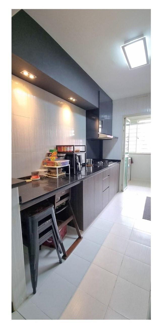 296A Bukit Batok Street 22 HDB Apartment For Sale, $945,000, 3 Bed 2 Bath 1,227 sqft $770.00 psf