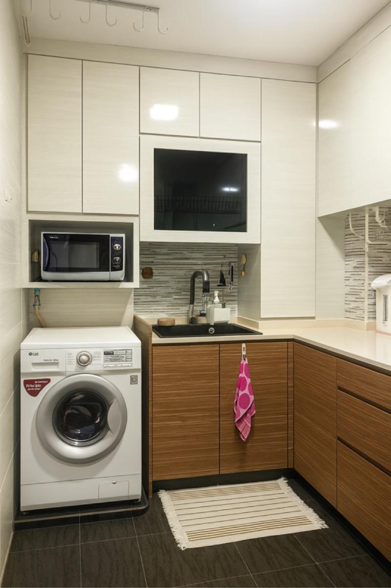 672A Jurong West Street 65 HDB Apartment For Sale, $670,000, 3 Bed 2 Bath 107 sqft $6,262.00 psf