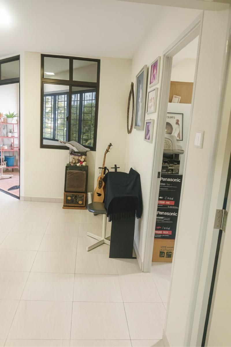 672A Jurong West Street 65 HDB Apartment For Sale, $670,000, 3 Bed 2 Bath 107 sqft $6,262.00 psf