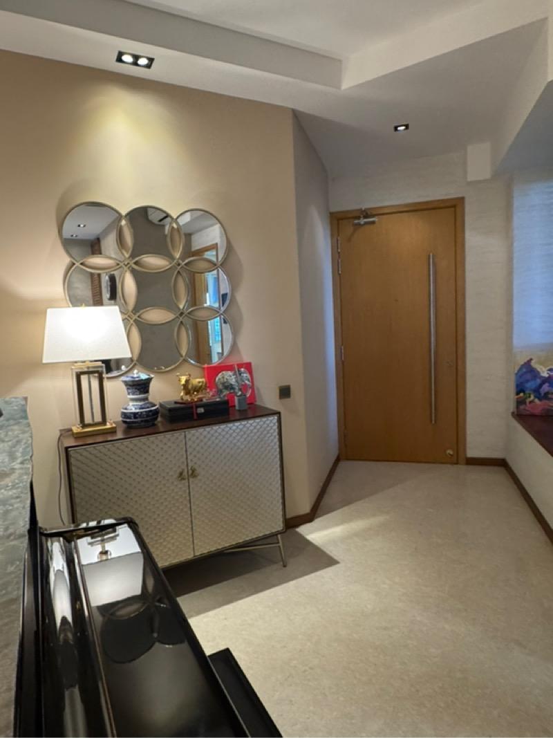 Clover By The Park Condominium For Sale, $3,000,000, 3 Bed 2 Bath 1,572 sqft $1,908.00 psf