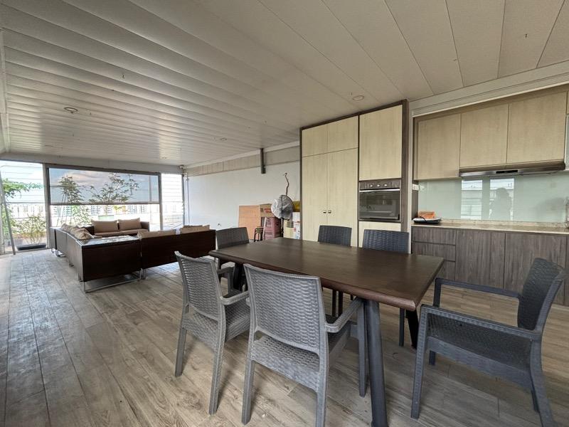 A Treasure Trove Condominium For Sale, $4,650,000, 7 Bed 5 Bath 4,870 sqft $955.00 psf