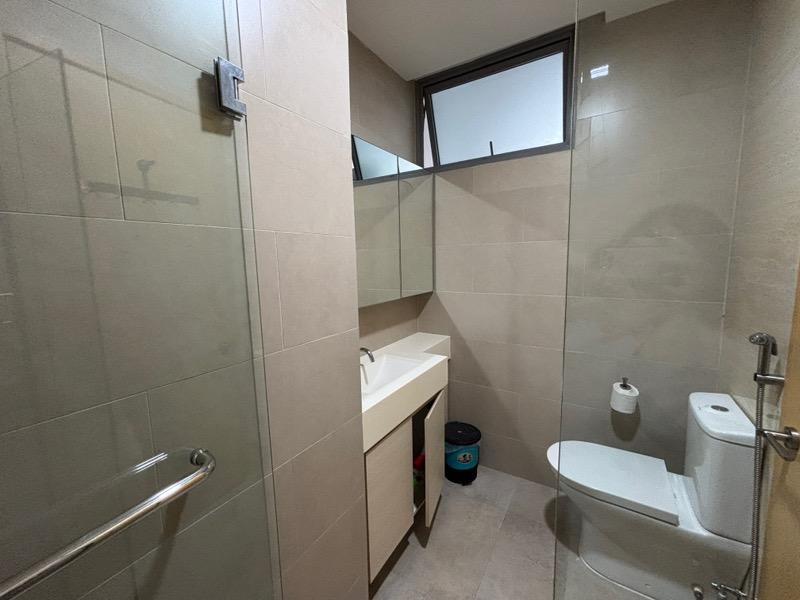 A Treasure Trove Condominium For Sale, $4,650,000, 7 Bed 5 Bath 4,870 sqft $955.00 psf