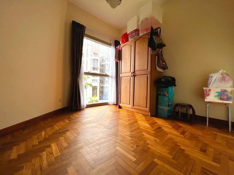 The Bayshore Condominium For Sale, $1,890,000, 3 Bed 3 Bath 1,184 sqft $1,596.00 psf