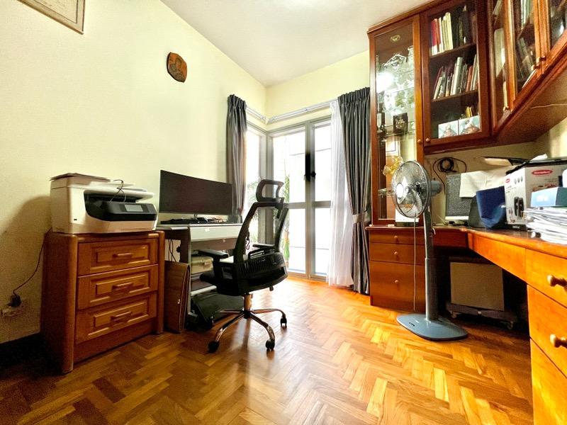 The Bayshore Condominium For Sale, $1,890,000, 3 Bed 3 Bath 1,184 sqft $1,596.00 psf