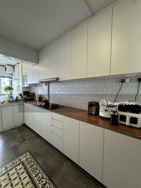 HDB Flat for Sale: Tampines, D18, 520271