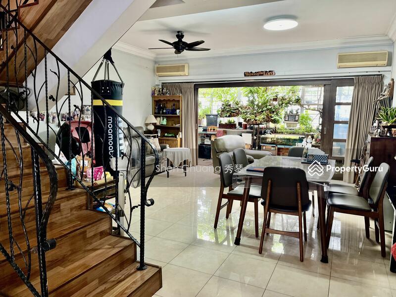 Sherwood Towers Apartment | D21 Upper Bukit Timah | Prop-GPT the AI-Powered Property Guru