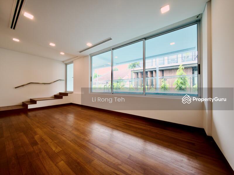 Detached for Sale: Holland, D10, 279305