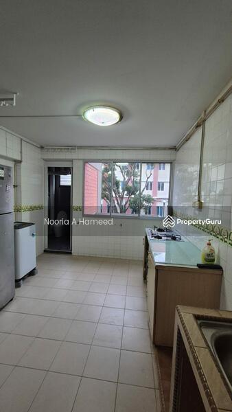 HDB Flat for Sale: Simei, D18, 520232
