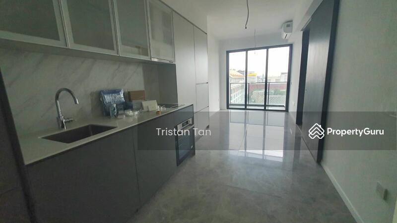 Prop-GPT: Condominium: D07  The M