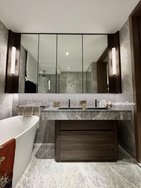 UPPERHOUSE at Orchard Boulevard