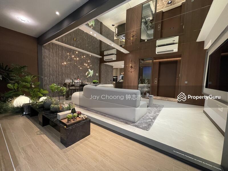 Prop-GPT: Condominium: D22  J'den