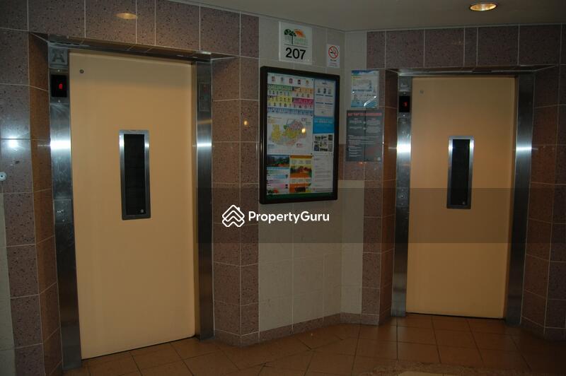 HDB Flat for Sale: Tampines, D18, 520207