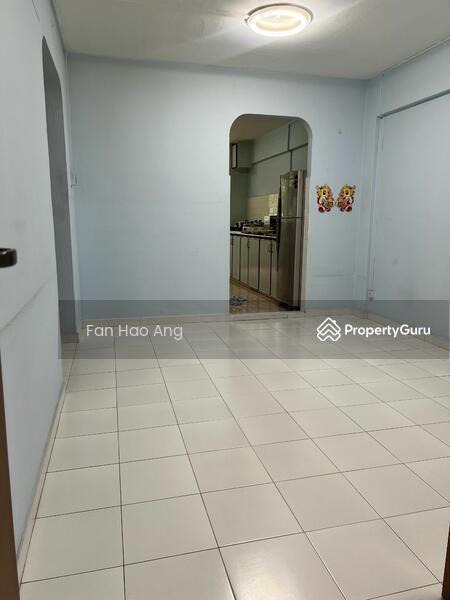 520 Hougang Avenue 6: D19 Hougang HDB Flat | Prop-GPT the AI-Powered Property Guru