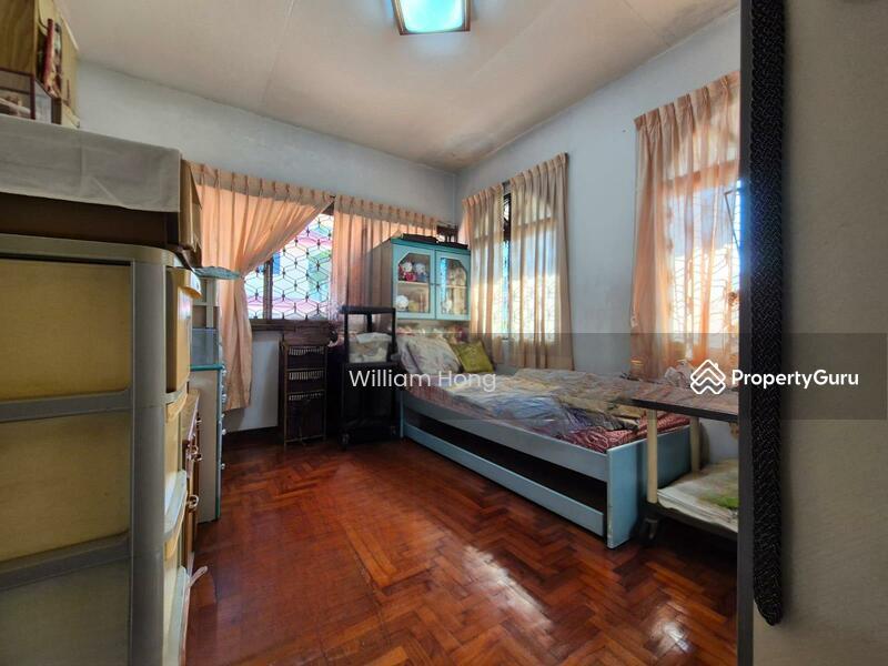 Freehold Corner Terrace along Saint Xavier's Lane $16xx psf