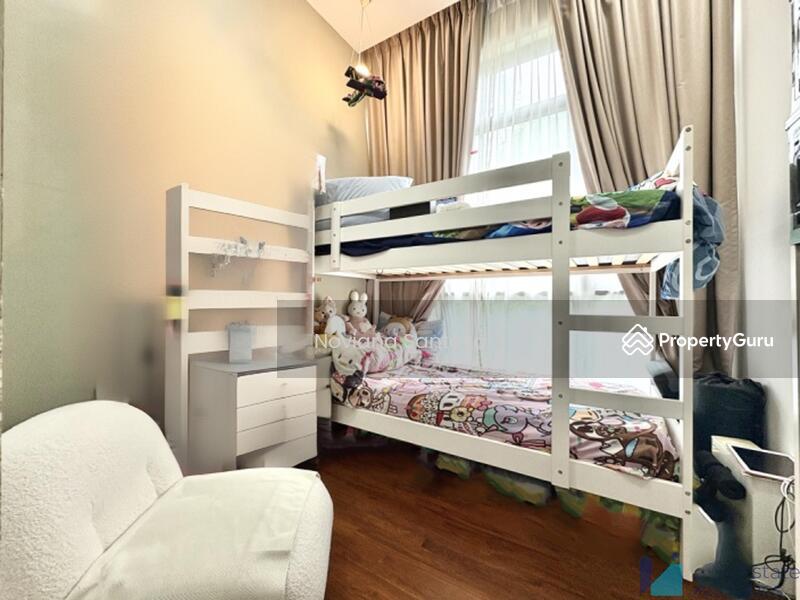 Condominium for Sale: D23, 677670
