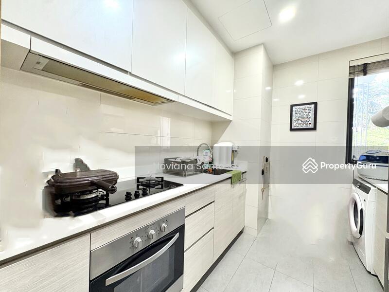 Condominium for Sale: D23, 677670