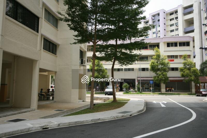 327 Jurong East Street 31