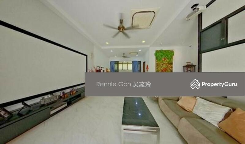 Viewing this week- nice 3.5-Storey Terrace with Lift | Wide Frontage