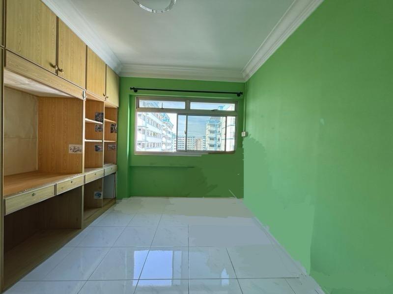 190 Pasir Ris Street 12 HDB Apartment For Sale, $749,999, 3 Bed 2 Bath 1,323 sqft $567.00 psf