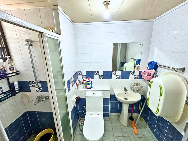 678D Jurong West Street 64 HDB Apartment For Sale, $584,999, 3 Bed 2 Bath 1,184 sqft $494.00 psf