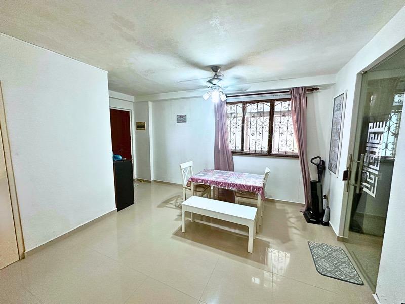 678D Jurong West Street 64 HDB Apartment For Sale, $584,999, 3 Bed 2 Bath 1,184 sqft $494.00 psf