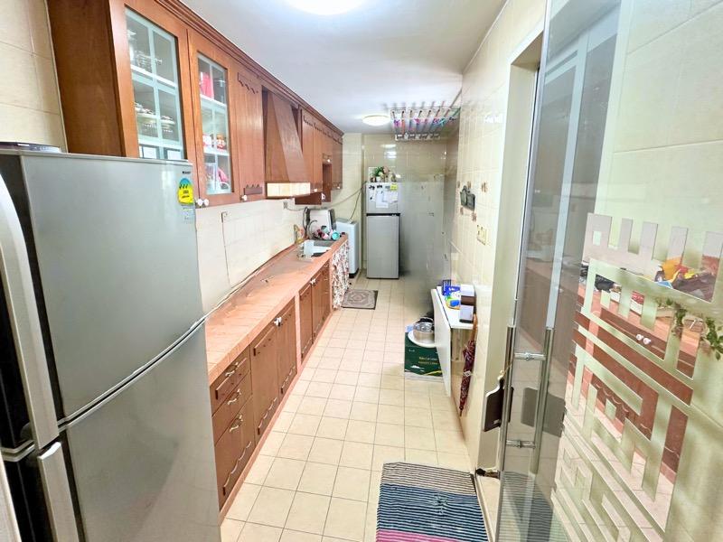 678D Jurong West Street 64 HDB Apartment For Sale, $584,999, 3 Bed 2 Bath 1,184 sqft $494.00 psf