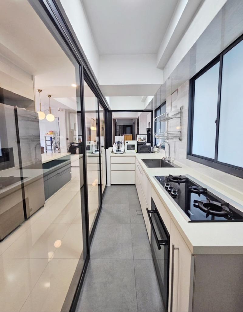 HDB Apartment for Sale: D02, 085501