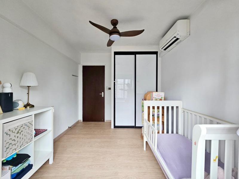HDB Apartment for Sale: D02, 085501