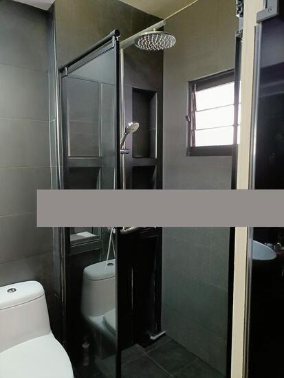 669C Jurong West Street 64 HDB Apartment For Sale, $809,000, 3 Bed 2 Bath 1,399 sqft $578.00 psf