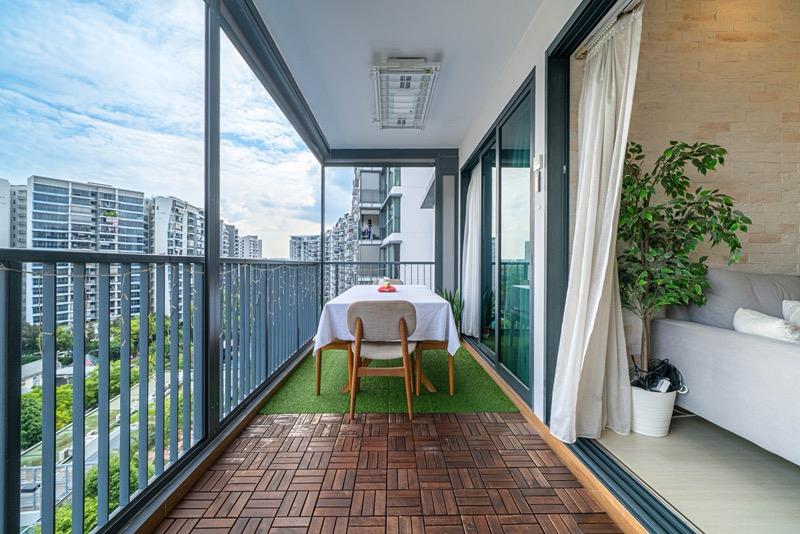 KINGSFORD WATERBAY Condominium For Sale, $1,628,888, 3 Bed 2 Bath 1,023 sqft $1,592.00 psf