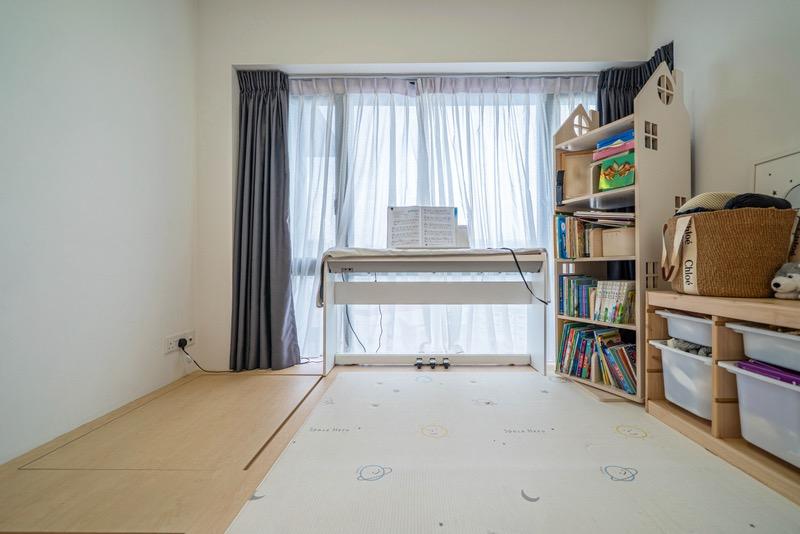 KINGSFORD WATERBAY Condominium For Sale, $1,628,888, 3 Bed 2 Bath 1,023 sqft $1,592.00 psf