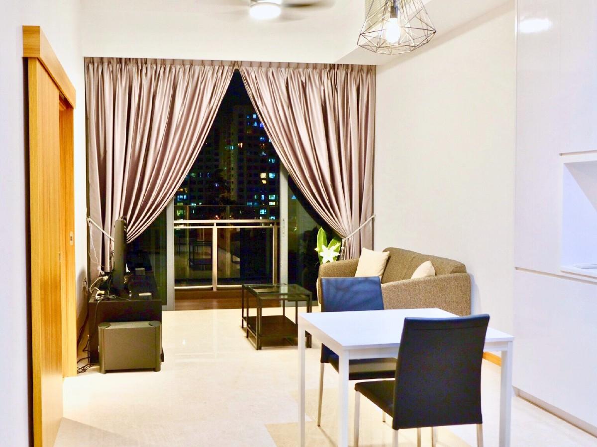 Watertown Condominium For Sale, $988,888, 1 Bed 1 Bath 603 sqft $1,640.00 psf